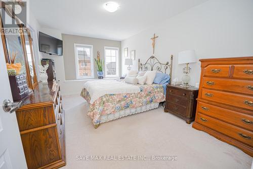 4 Francesco Street, Brampton (Northwest Brampton), ON - Indoor Photo Showing Bedroom