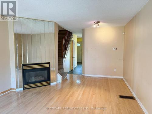 318 - 895 Maple Avenue, Burlington (Brant), ON - Indoor With Fireplace