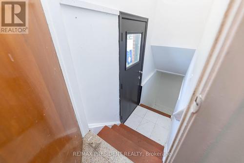 170 Elmhurst Drive, Toronto (Rexdale-Kipling), ON - Indoor Photo Showing Other Room