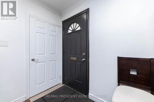 170 Elmhurst Drive, Toronto (Rexdale-Kipling), ON - Indoor Photo Showing Other Room