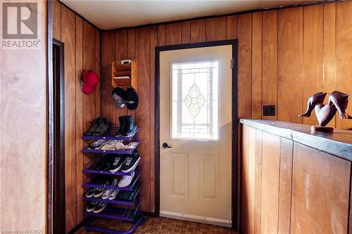 862 24Th Avenue, Hanover, ON - Indoor Photo Showing Other Room