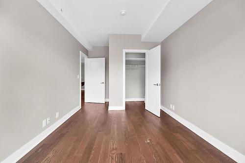 1575 Lakeshore Road W|Unit #304, Mississauga, ON - Indoor Photo Showing Other Room