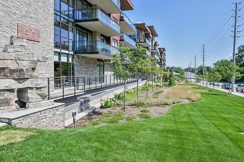 1575 Lakeshore Road W|Unit #304, Mississauga, ON - Outdoor With Balcony