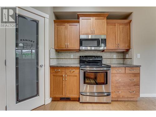 6450 Okanagan Landing Road Unit# 15 Lot# Lot 15, Vernon, BC - Indoor Photo Showing Kitchen