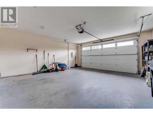 6450 Okanagan Landing Road Unit# 15 Lot# Lot 15, Vernon, BC - Indoor Photo Showing Garage