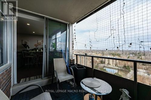 2102 - 3100 Kirwin Avenue, Mississauga (Cooksville), ON - Outdoor With Balcony With Exterior