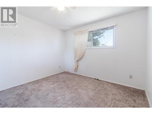 720 / 730 Jones Street, Kelowna, BC - Indoor Photo Showing Other Room