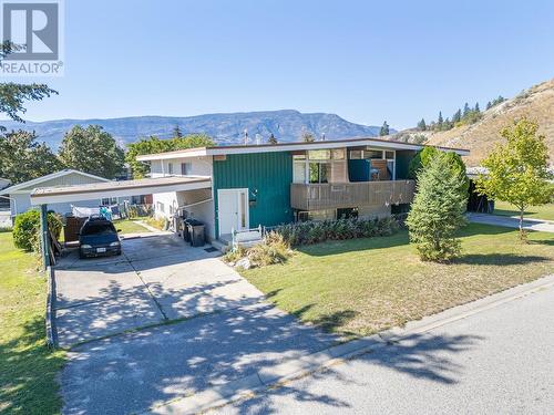 720 / 730 Jones Street, Kelowna, BC - Outdoor