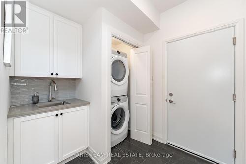 38 Magazine Street, Penetanguishene, ON - Indoor Photo Showing Laundry Room