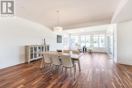 38 Magazine Street, Penetanguishene, ON - Indoor Photo Showing Dining Room