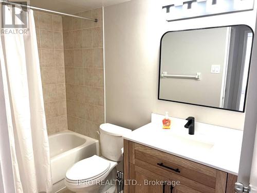 202 - 115 Hillcrest Avenue, Mississauga (Cooksville), ON - Indoor Photo Showing Bathroom