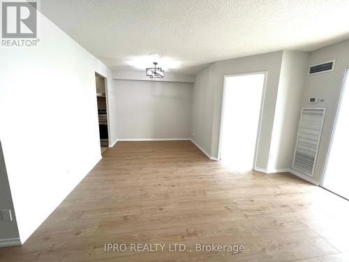 202 - 115 Hillcrest Avenue, Mississauga (Cooksville), ON - Indoor Photo Showing Other Room