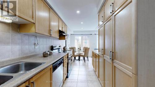 36 - 3950 Erin Centre Boulevard, Mississauga (Churchill Meadows), ON - Indoor Photo Showing Kitchen