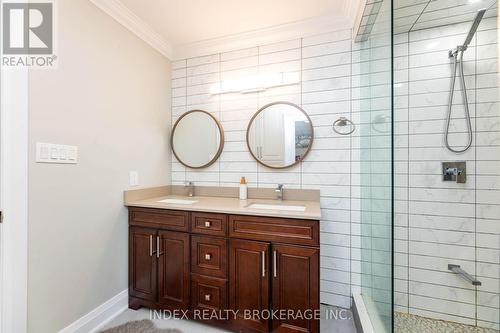 15277 Dixie Road, Caledon, ON - Indoor Photo Showing Bathroom