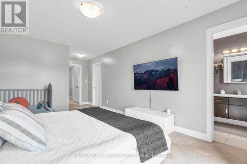 16 - 60 Arkell Road, Guelph (Pine Ridge), ON - Indoor Photo Showing Bedroom