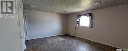 721 3Rd Street Ne, Wadena, SK - Indoor Photo Showing Other Room