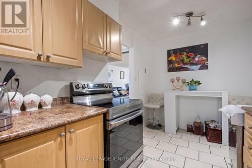 201 - 180 Markham Road, Toronto (Scarborough Village), ON - Indoor Photo Showing Kitchen