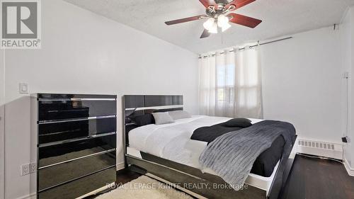 201 - 180 Markham Road, Toronto (Scarborough Village), ON - Indoor Photo Showing Bedroom