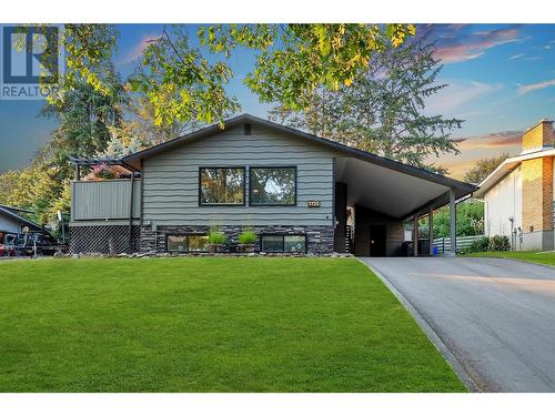 1720 Mountain Avenue, Kelowna, BC - Outdoor