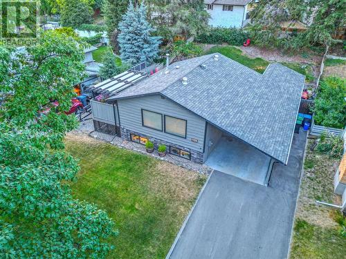 1720 Mountain Avenue, Kelowna, BC - Outdoor