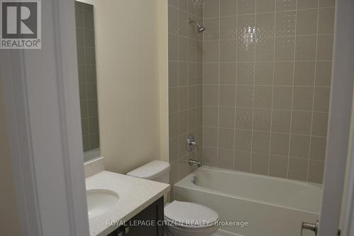 32 Revol Road, Penetanguishene, ON - Indoor Photo Showing Bathroom