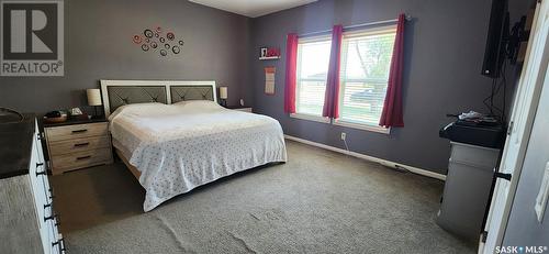 202 Saskatchewan Avenue, Pangman, SK - Indoor Photo Showing Bedroom