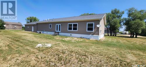 202 Saskatchewan Avenue, Pangman, SK - Outdoor