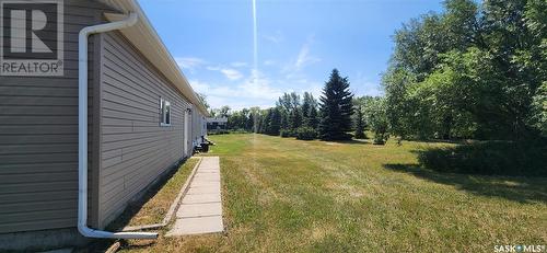 202 Saskatchewan Avenue, Pangman, SK - Outdoor