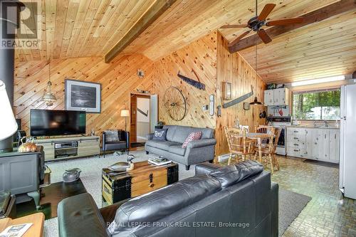 657 Skene Road, Marmora And Lake, ON - Indoor Photo Showing Living Room