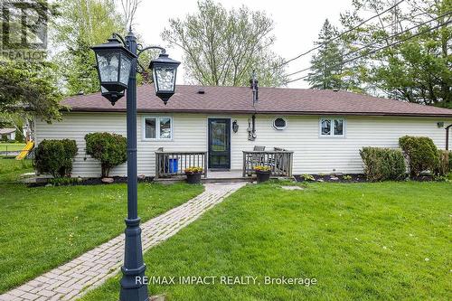 32 Totten Drive, Kawartha Lakes (Fenelon Falls), ON - Outdoor