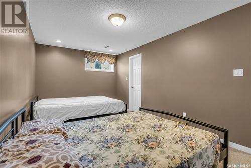 134 Braeshire Lane, Saskatoon, SK - Indoor Photo Showing Bedroom