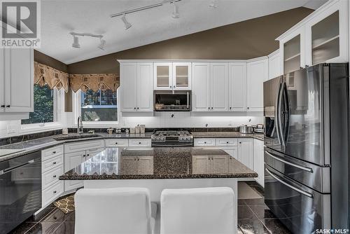 134 Braeshire Lane, Saskatoon, SK - Indoor Photo Showing Kitchen With Stainless Steel Kitchen