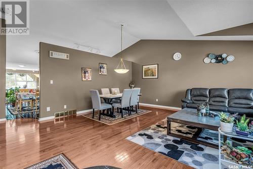 134 Braeshire Lane, Saskatoon, SK - Indoor Photo Showing Living Room