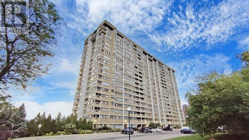 1904 - 1580 Mississauga Valley Boulevard, Mississauga (Mississauga Valleys), ON - Outdoor With Balcony With Facade