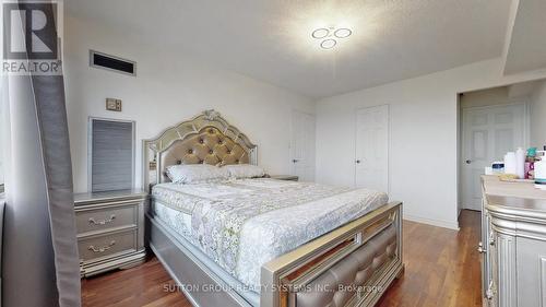 1904 - 1580 Mississauga Valley Boulevard, Mississauga (Mississauga Valleys), ON - Indoor Photo Showing Bedroom