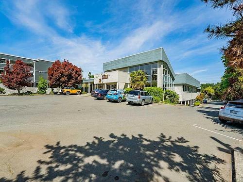 725-1600 Stroulger Rd, Nanoose Bay, BC - Outdoor