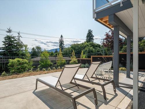 3037 Hammond Bay Rd, Nanaimo, BC 