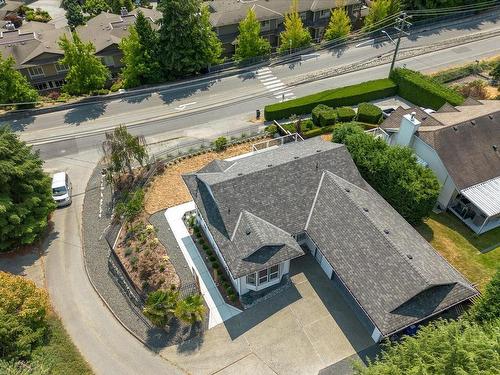 3037 Hammond Bay Rd, Nanaimo, BC 