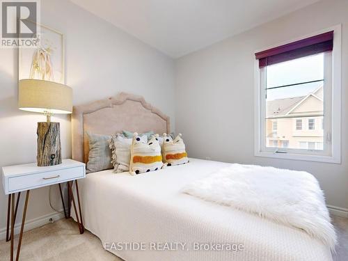 52 Gerigs Street, Toronto (Clairlea-Birchmount), ON - Indoor Photo Showing Bedroom