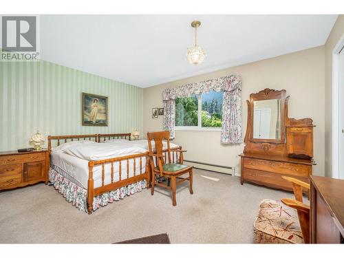 3388 Lockhart Drive, Armstrong, BC - Indoor Photo Showing Bedroom