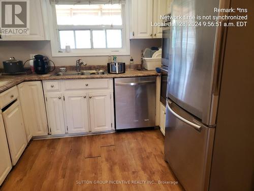 45 Steel Street, Barrie (Codrington), ON - Indoor Photo Showing Kitchen With Double Sink