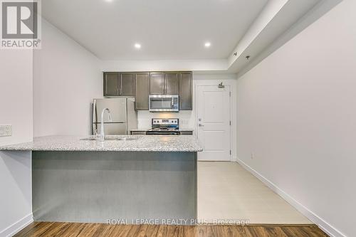 608 - 2490 Old Bronte Road, Oakville (Palermo West), ON - Indoor Photo Showing Kitchen