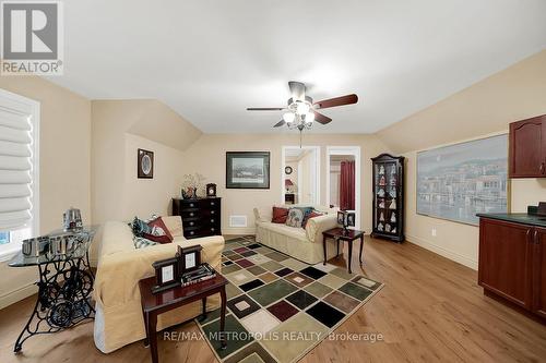 14 Concorde Drive, Brampton (Vales Of Castlemore North), ON - Indoor