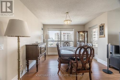 2018 - 25 Kingsbridge Garden Circle, Mississauga (Hurontario), ON - Indoor Photo Showing Dining Room