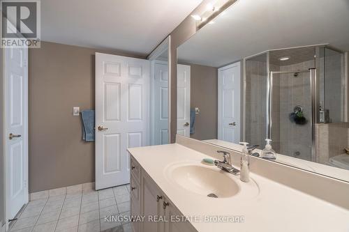 2018 - 25 Kingsbridge Garden Circle, Mississauga (Hurontario), ON - Indoor Photo Showing Bathroom