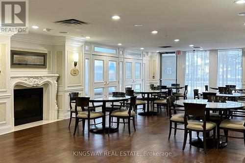 2018 - 25 Kingsbridge Garden Circle, Mississauga (Hurontario), ON - Indoor Photo Showing Dining Room