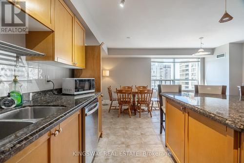 2018 - 25 Kingsbridge Garden Circle, Mississauga (Hurontario), ON - Indoor Photo Showing Kitchen With Double Sink