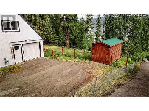 6263 Mulligan Drive, 100 Mile House, BC - Outdoor