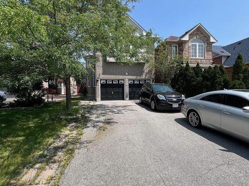 7285 Rosehurst Dr, Mississauga, ON - Outdoor