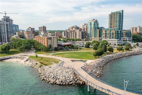 Spencer Smith Park and Pier - 399 Elizabeth Street|Unit #608, Burlington, ON - Outdoor With Body Of Water With View